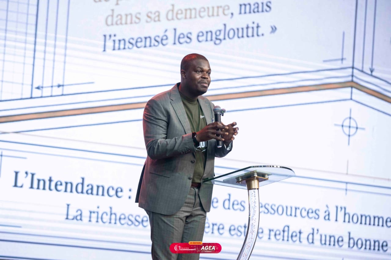 Henock Mulumba Kongolo en conférence